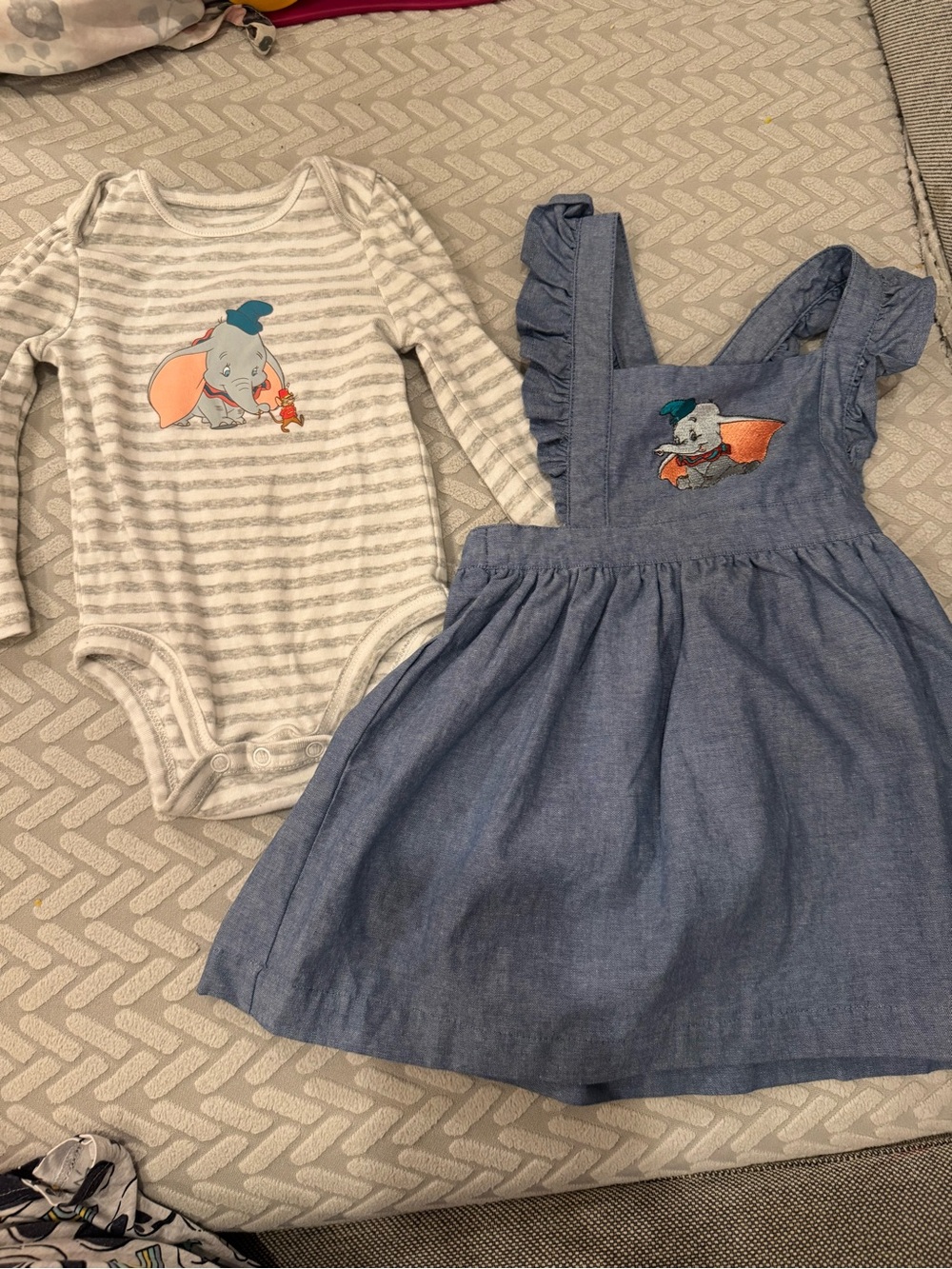 Disney Baby Dumbo Two Piece Dress Set Baby Size 12-18 Months